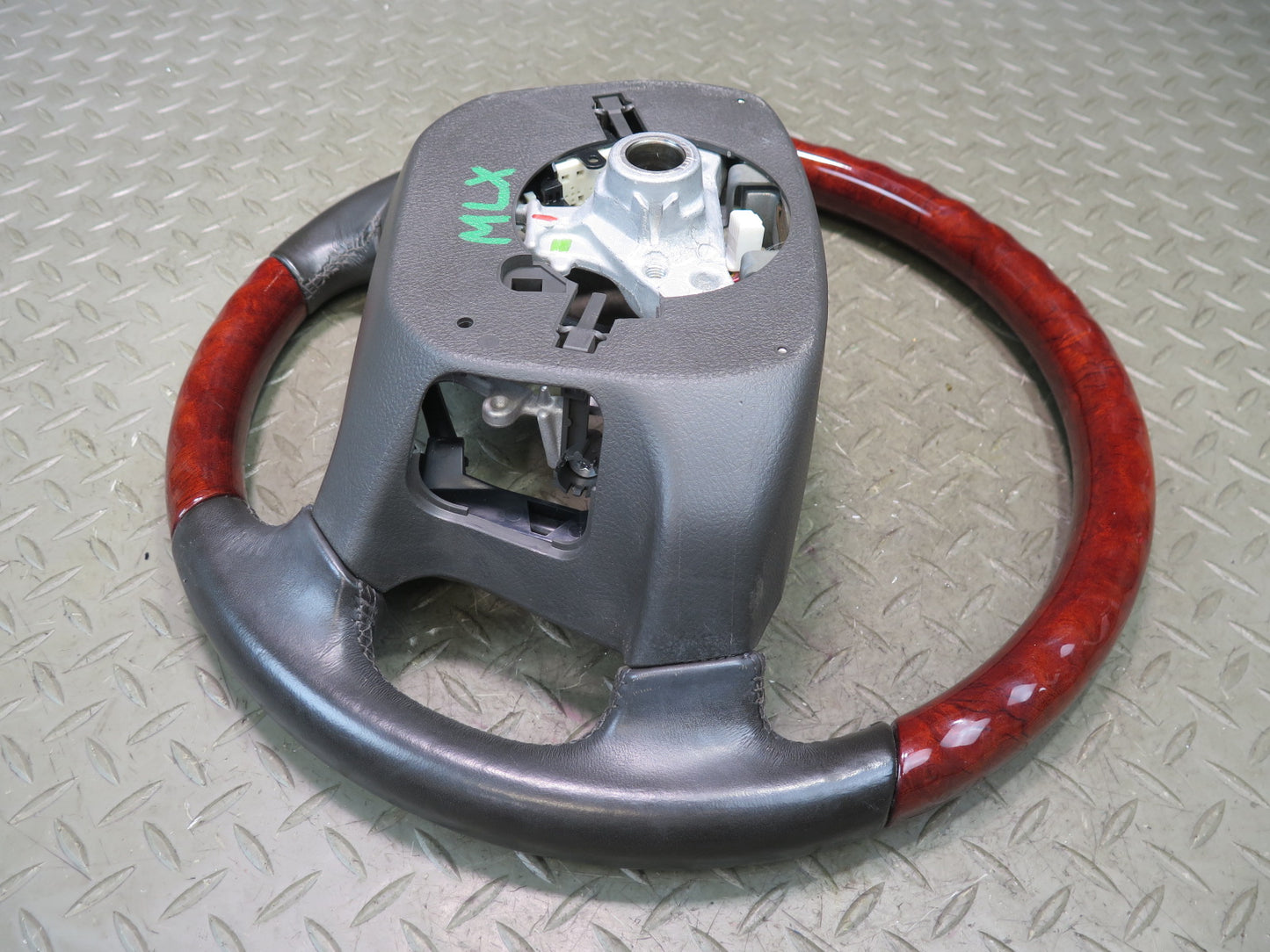 2008-2011 Lexus URJ201L LX570 Leather Wood Steering W/ Cruise Control