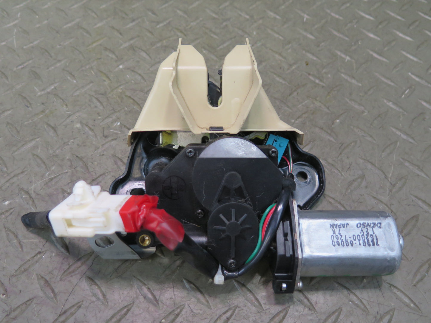 2008-2011 Lexus URJ201L LX570 Rear Left Folding Seat Lock Latch Actuator