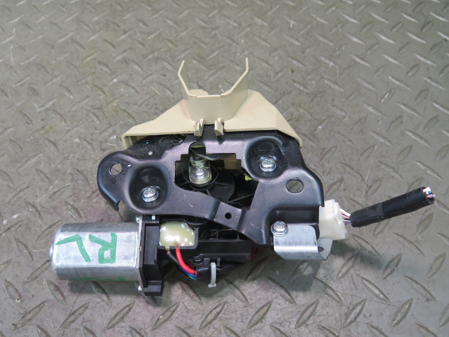 2008-2011 Lexus URJ201L LX570 Rear Left Folding Seat Lock Latch Actuator