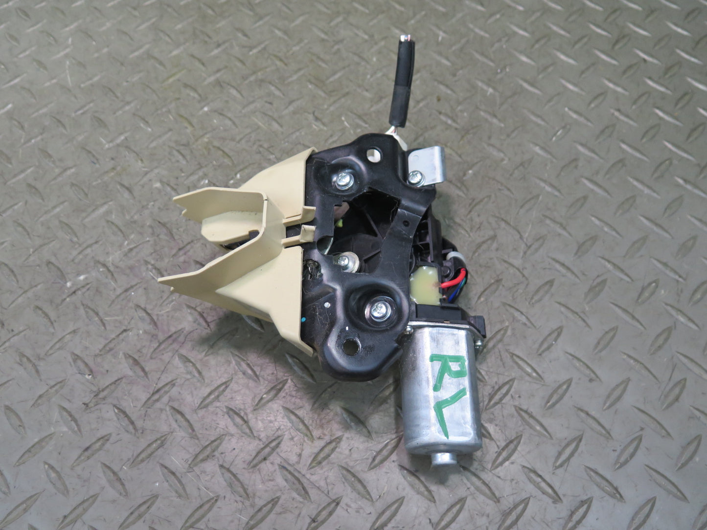 2008-2011 Lexus URJ201L LX570 Rear Left Folding Seat Lock Latch Actuator