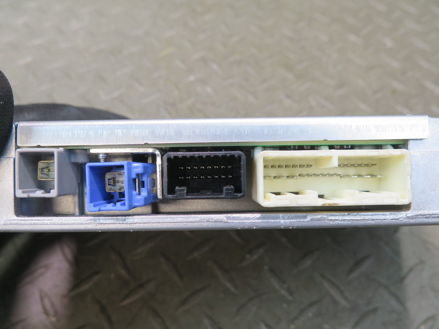 2008-2010 Lexus URJ201L LX570 Communication Telephone Control Module Unit