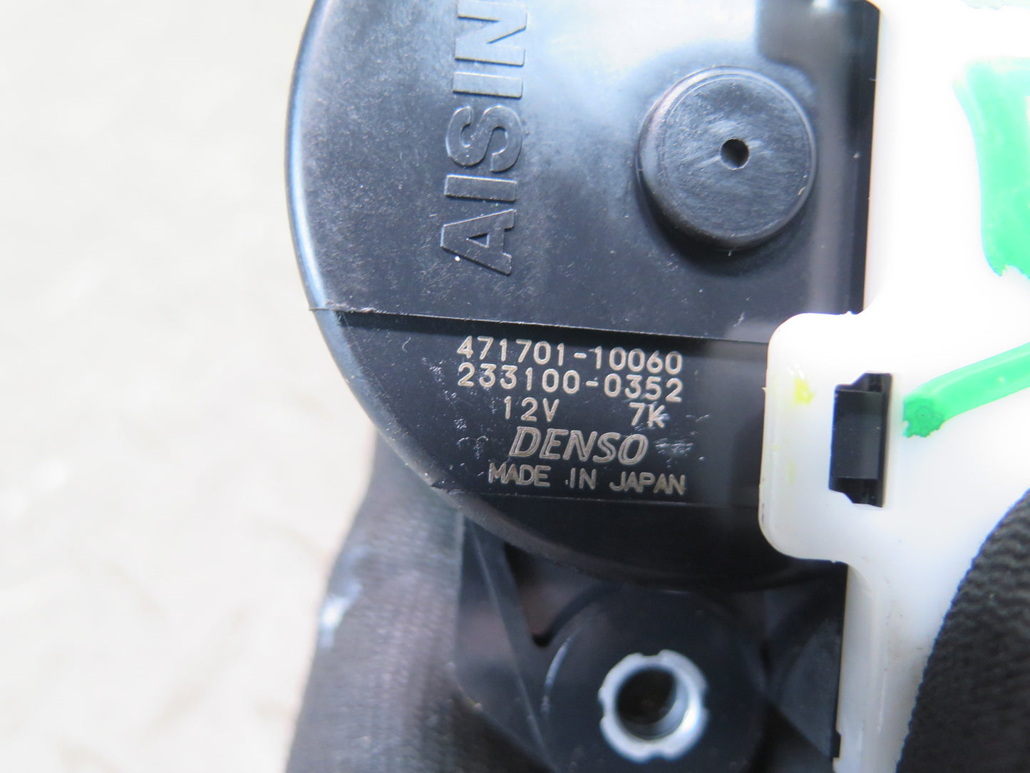 2008-2011 Lexus URJ201L LX570 Sliding Roof Sunroof Drive Motor