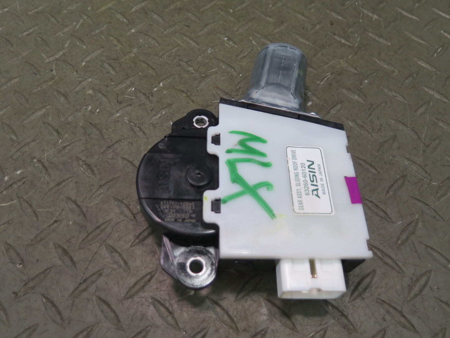 2008-2011 Lexus URJ201L LX570 Sliding Roof Sunroof Drive Motor