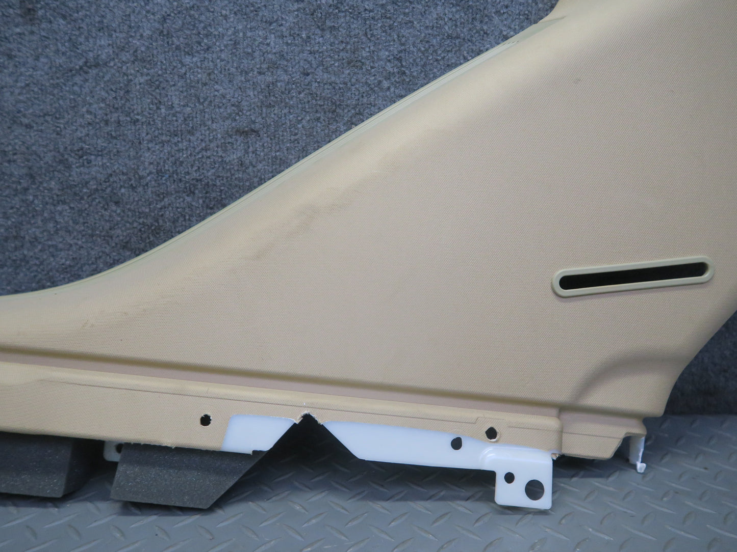 06-11 Mercedes W164 ML350 Set of 2 Left & Right C Pillar Trim Cover Beige OEM