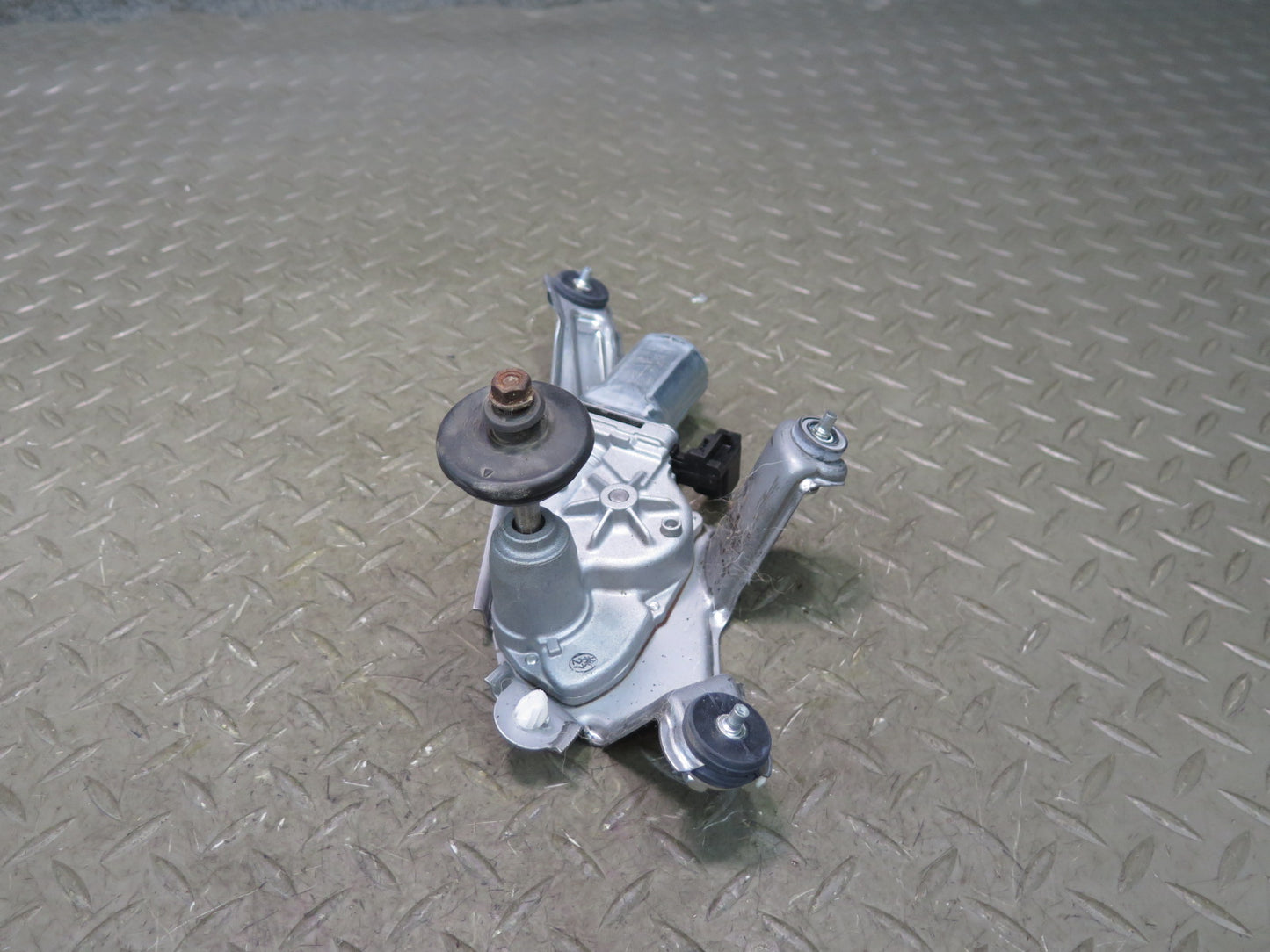 2008-2015 Lexus URJ201L LX570 Rear Liftgate Wiper Power Motor
