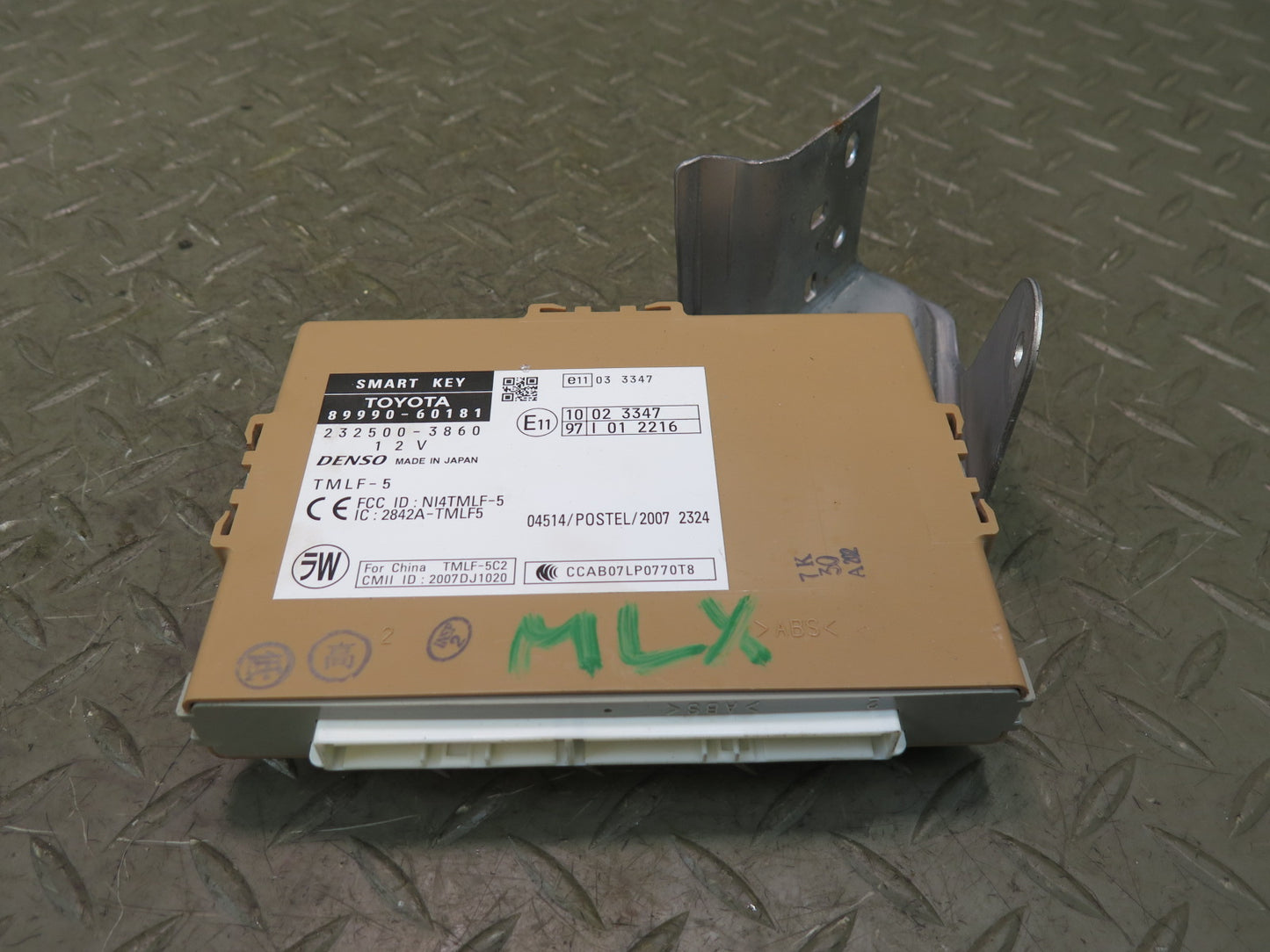 2008-2010 Lexus URJ201L LX570 Smart KEY Control Module Unit 89990-60181