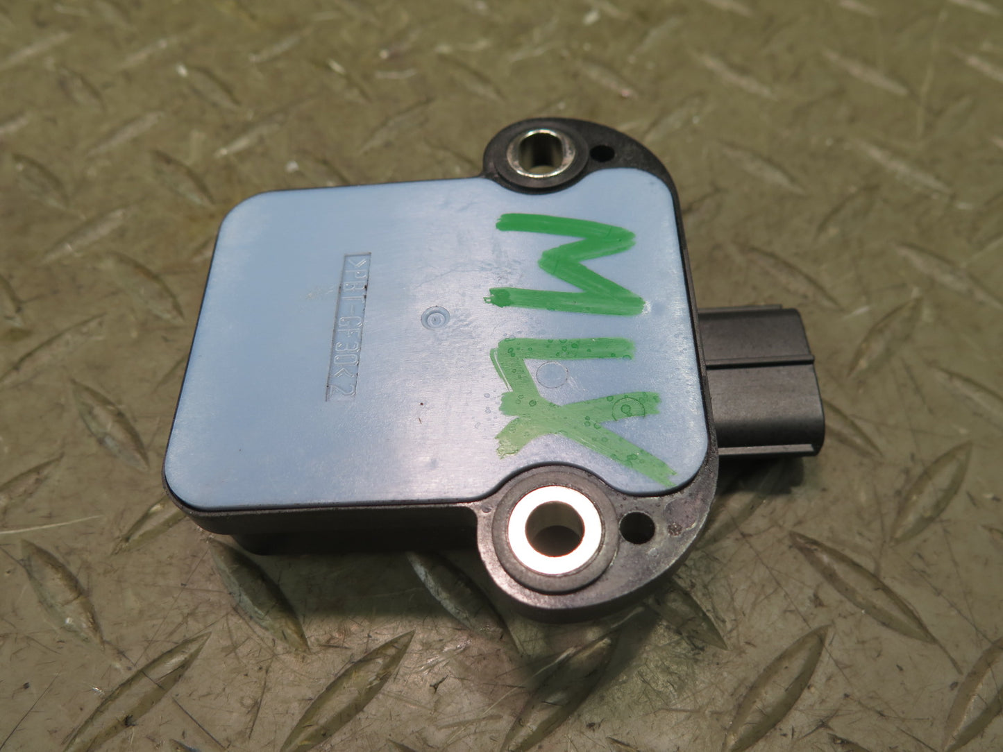 2008-2010 Lexus URJ201L LX570 YAW Rate Stability Sensor 89183-60030