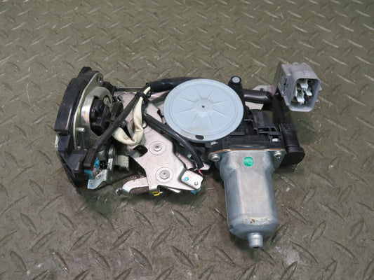 2008-2011 Lexus URJ201L LX570 Rear Left Side Trunk Tailgate Lock Latch Actuator