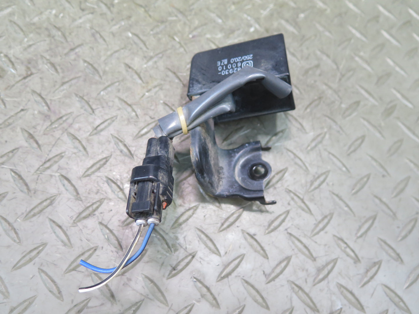 2008-2014 Lexus URJ201L LX570 Condenser Wiring Harness 82930-60010