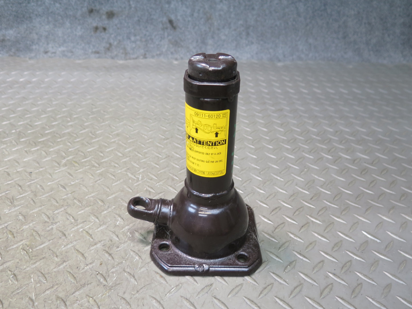 2008-2015 Lexus URJ201L LX570 Rear Spare Tire Jack Tool