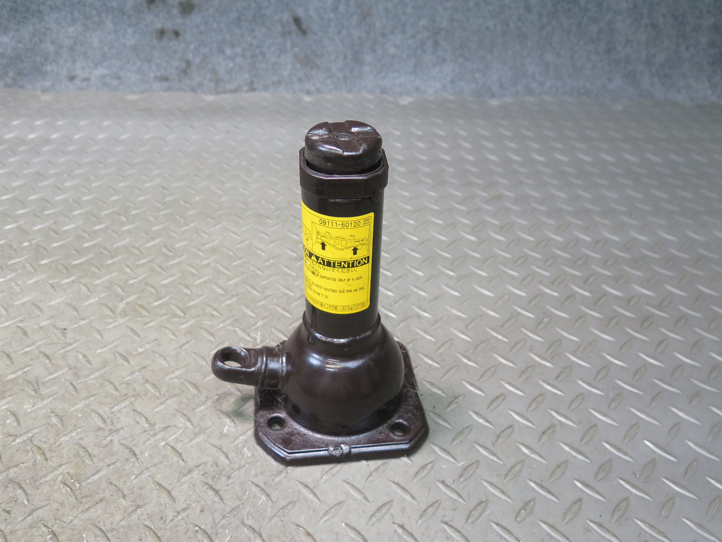 2008-2015 Lexus URJ201L LX570 Rear Spare Tire Jack Tool