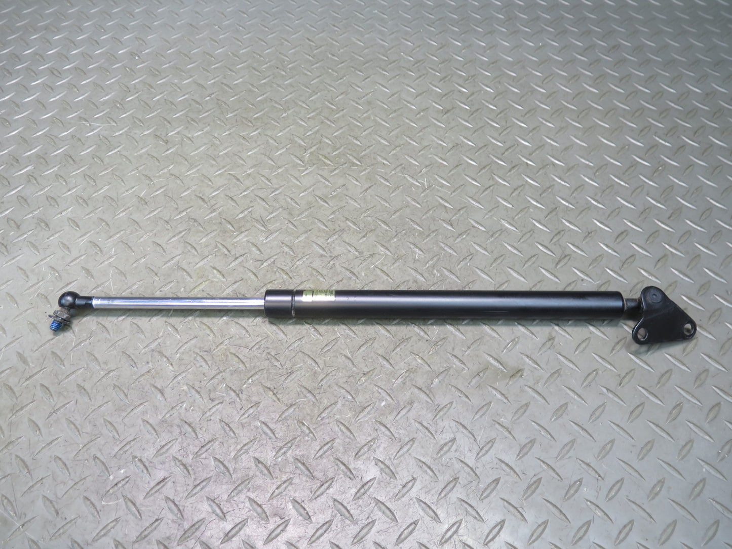 2008-2011 Lexus URJ201L LX570 Rear Trunk Hatch Strut Shock Left Right Side Set