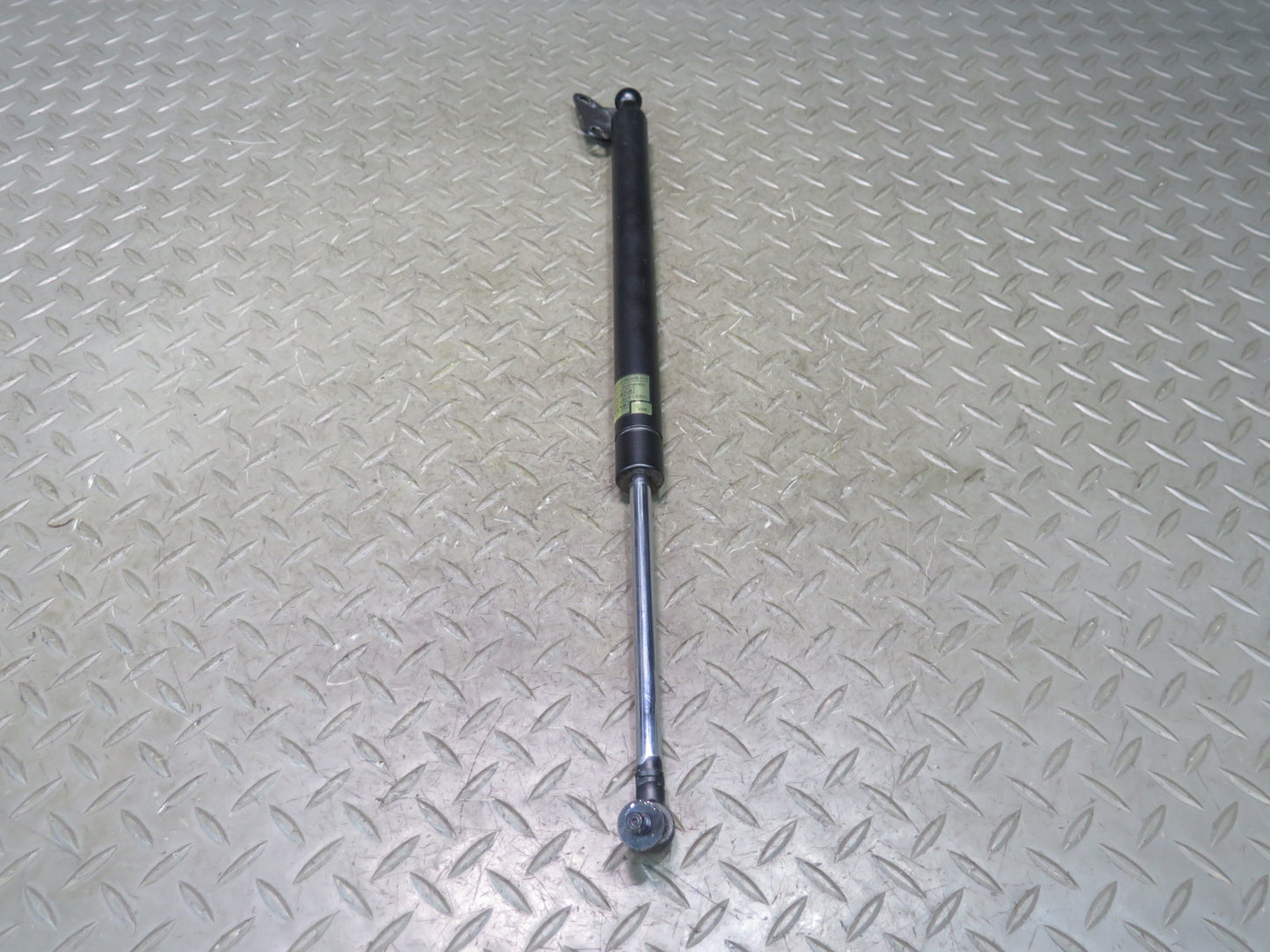 2008-2011 Lexus URJ201L LX570 Rear Trunk Hatch Strut Shock Left Right Side Set