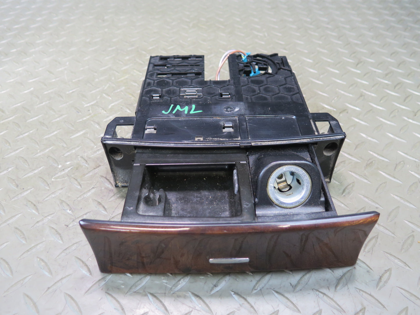 07-11 Mercedes X164 W164 ML Gl-class Front Center Console Ashtray 1648100130 OEM