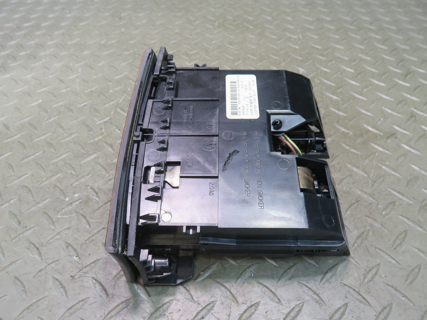 07-11 Mercedes X164 W164 ML Gl-class Front Center Console Ashtray 1648100130 OEM