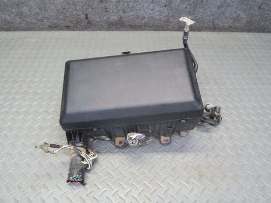 2008-2010 Lexus URJ201L LX570 5.7L Engine Motor Fuse Junction Box