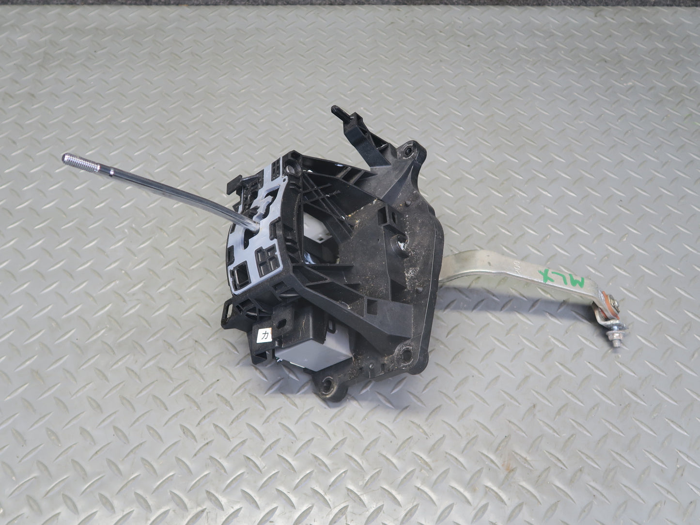 2008-2010 Lexus URJ201L LX570 A/T Automatic Transmission Gear Shifter Selector