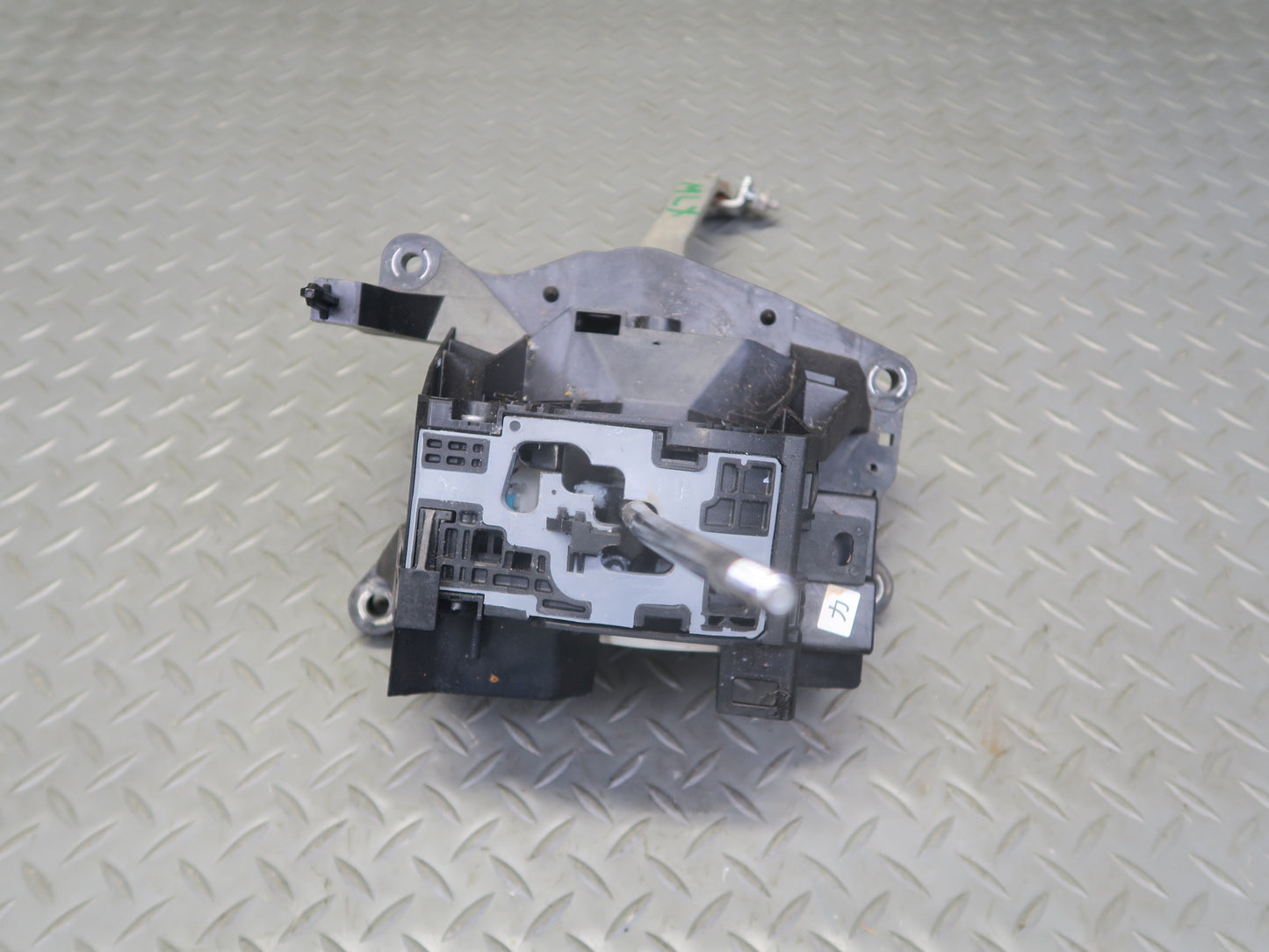 2008-2010 Lexus URJ201L LX570 A/T Automatic Transmission Gear Shifter Selector