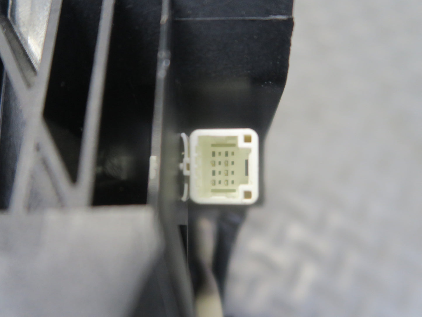 2008-2010 Lexus URJ201L LX570 A/T Automatic Transmission Gear Shifter Selector