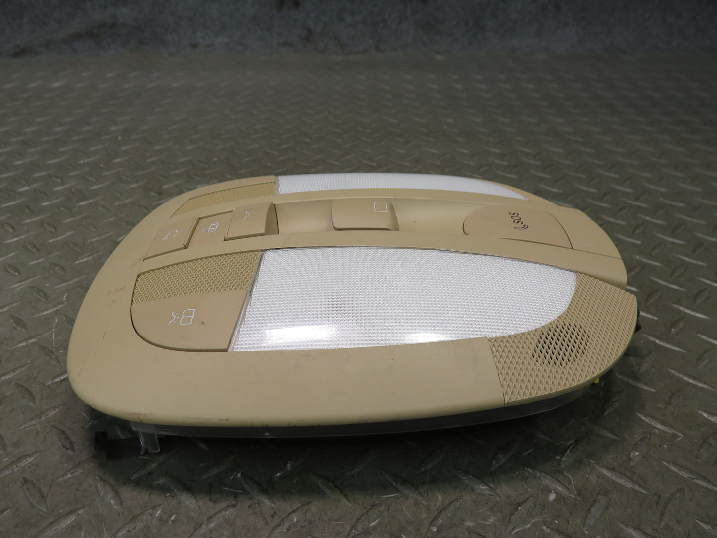 07-11 Mercedes W164 ML350 Front Overhead Console Dome Light w Sunroof Switch OEM