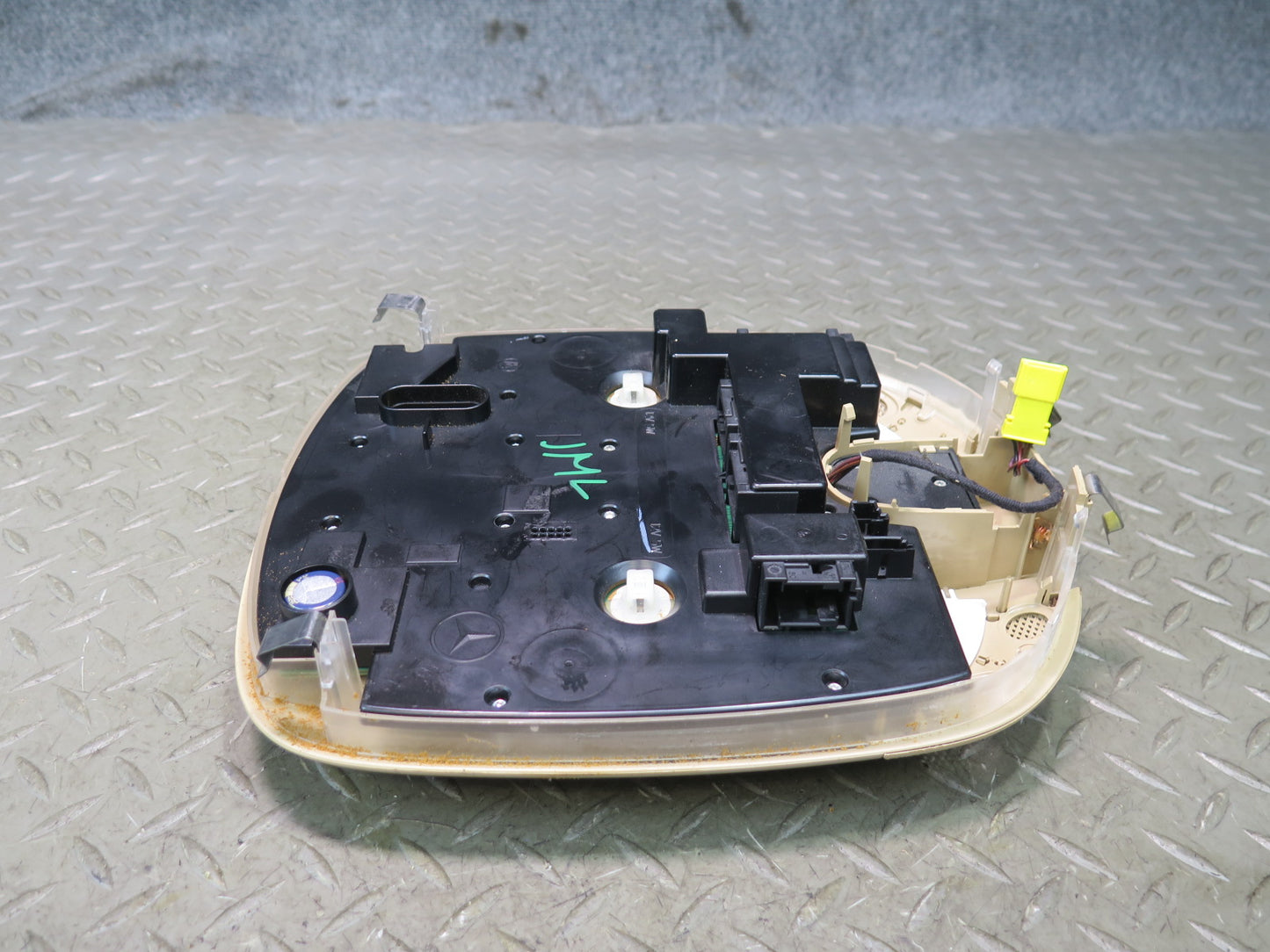 07-11 Mercedes W164 ML350 Front Overhead Console Dome Light w Sunroof Switch OEM