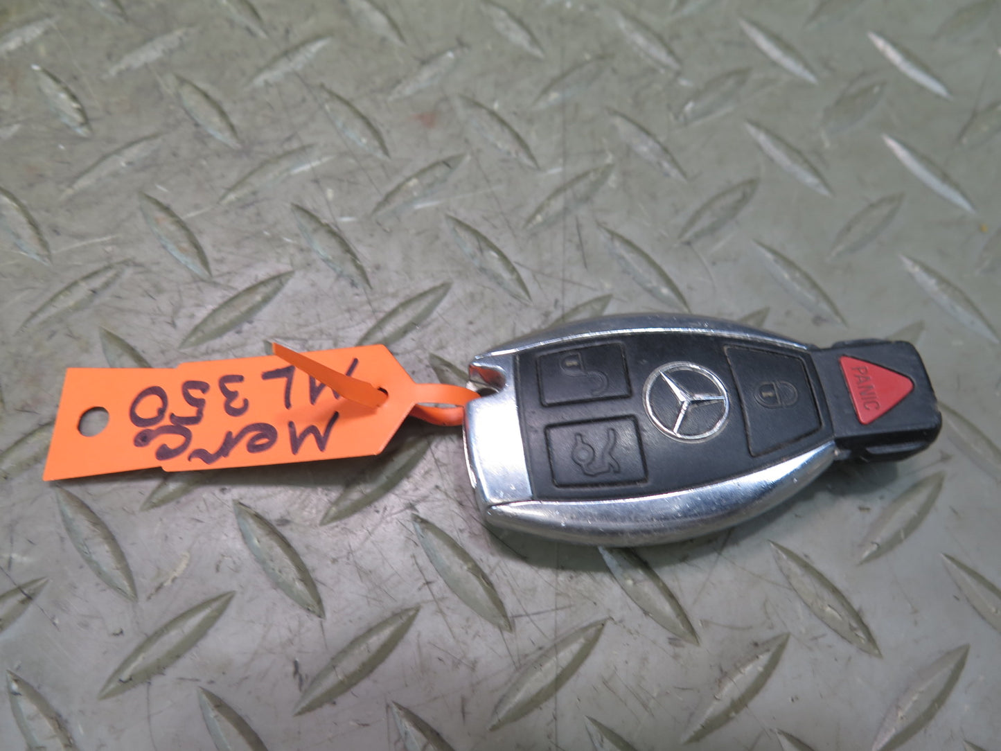 08-11 Mercedes W164 ML350 Ignition Switch Module w KEY Set of 2 OEM