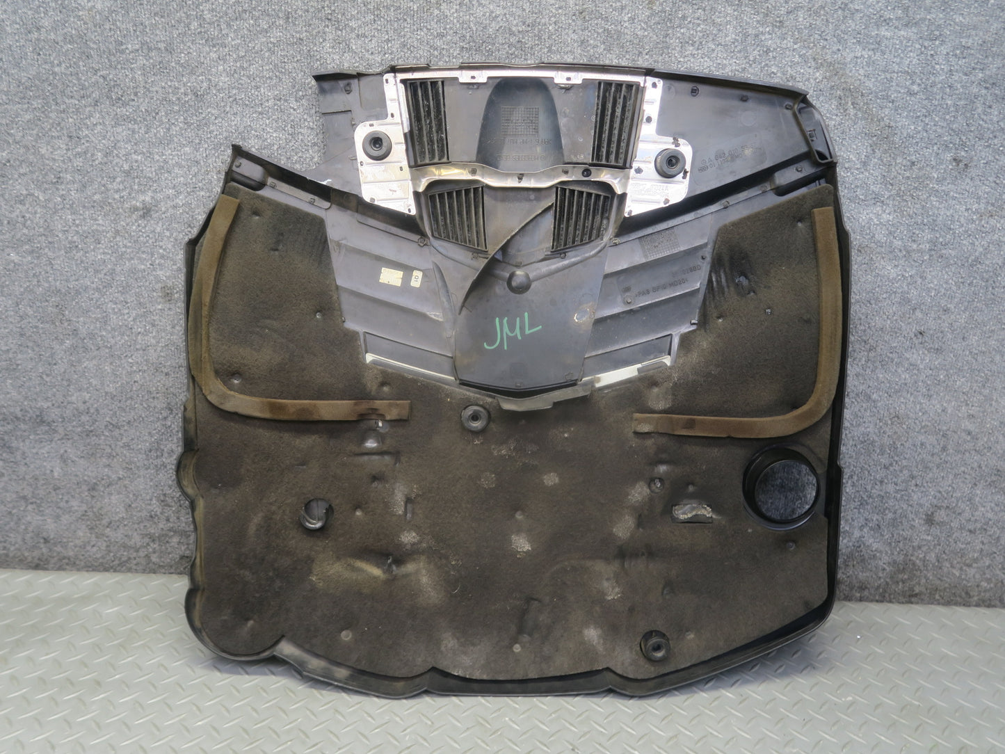 10-11 Mercedes W164 ML350 3.0L Diesel Front Engine Motor Cover Trim Panel OEM