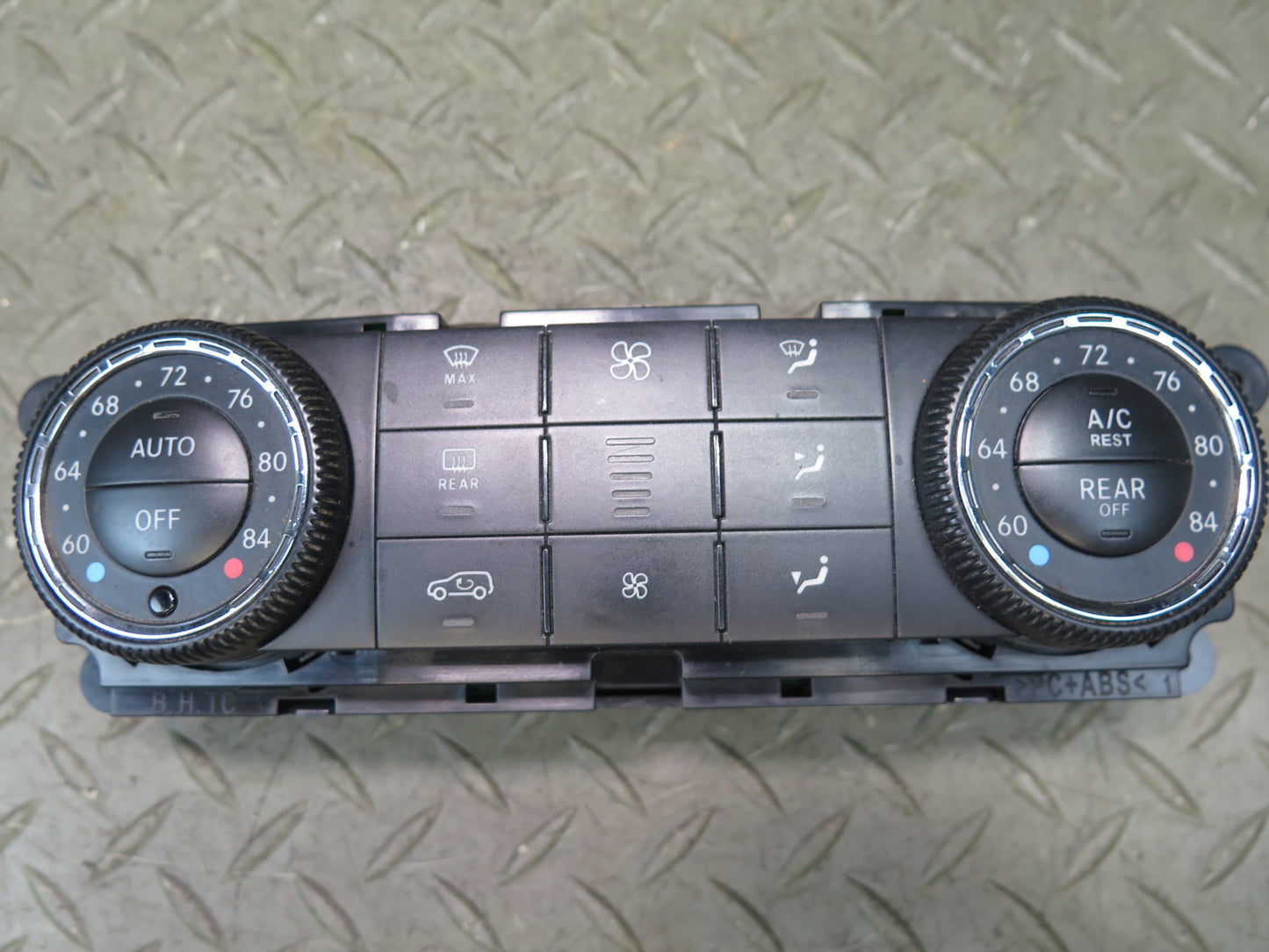 06-11 Mercedes W164 Ml-class Front Climate Control Switch Panel OEM