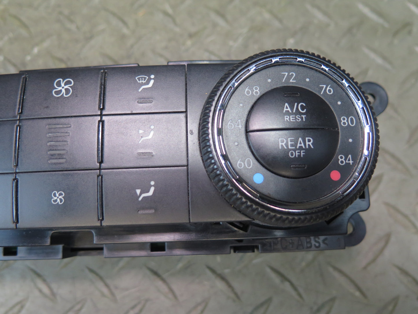 06-11 Mercedes W164 Ml-class Front Climate Control Switch Panel OEM