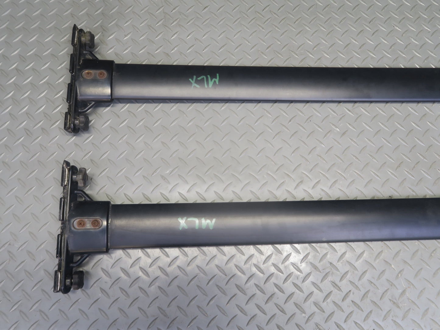 2008-2015 Lexus URJ201L LX570 Upper Roof Luggage Rack Rail Cross Cargo Bar Set