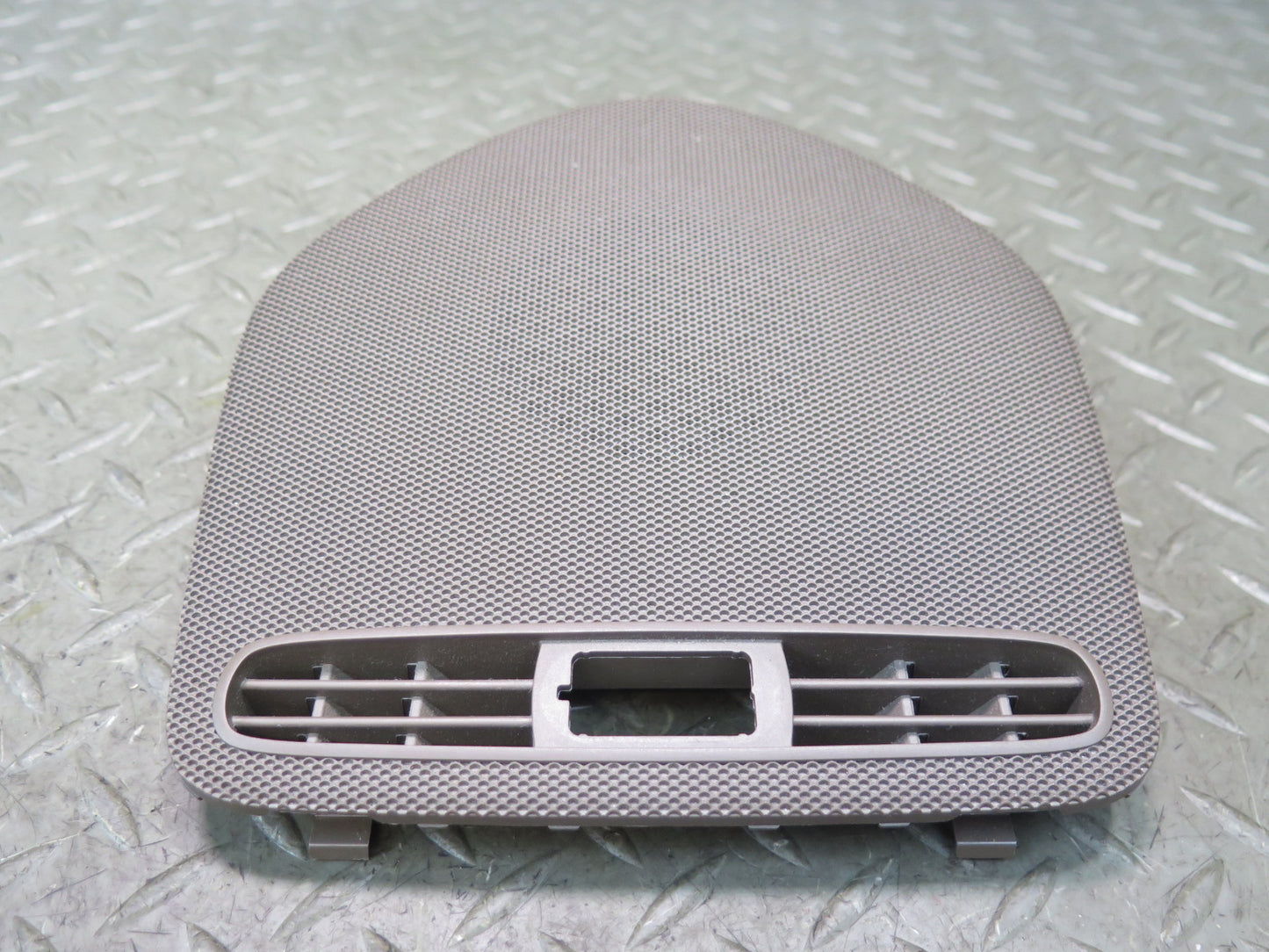 06-11 Mercedes W164 ML350 Dash Center Speaker w Trim Cover 1646801718 OEM