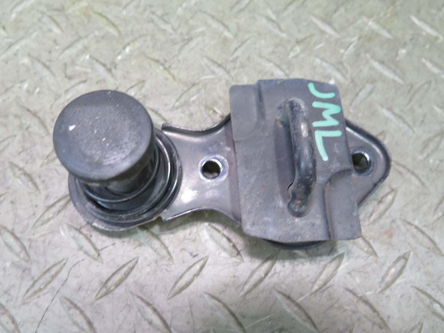 06-11 Mercedes W164 Ml-class Hood Upper Right & Left Safety Catch Lock Latch OEM