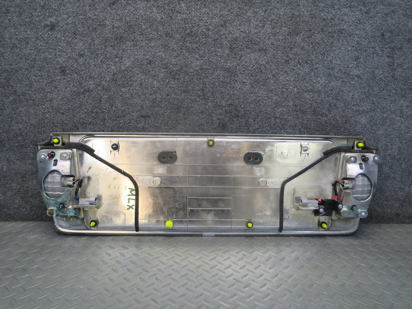 2008-2015 Lexus URJ201L LX570 Rear Trunk Tailgate License Plate Trim Molding