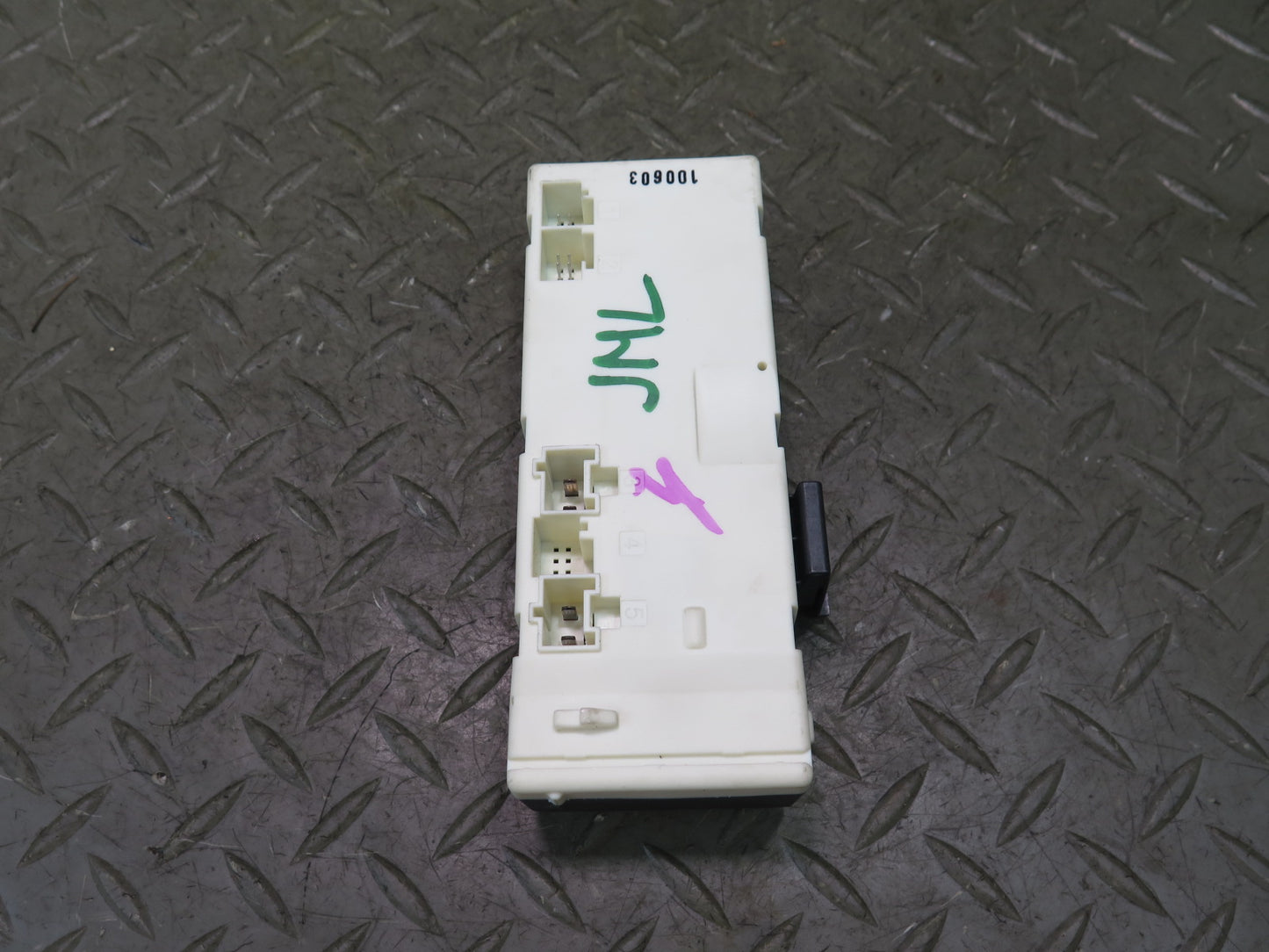 06-11 Mercedes W164 Ml-class Trunk Lid Tailgate Control Module 1648702726 OEM