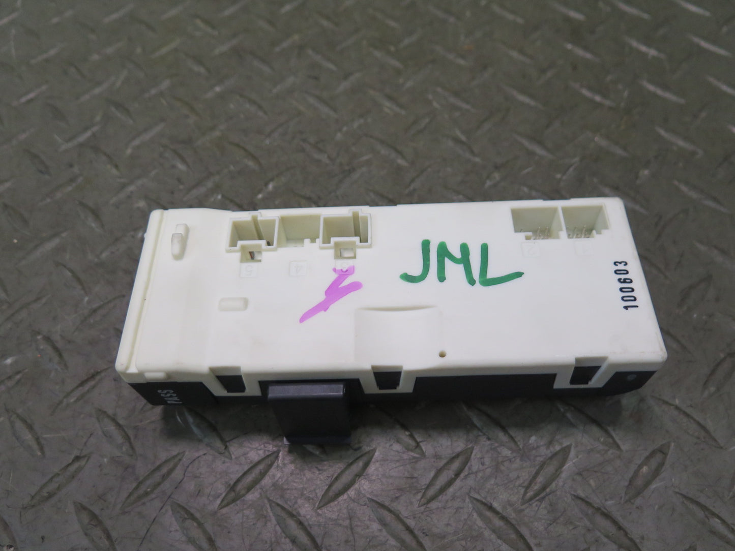06-11 Mercedes W164 Ml-class Trunk Lid Tailgate Control Module 1648702726 OEM