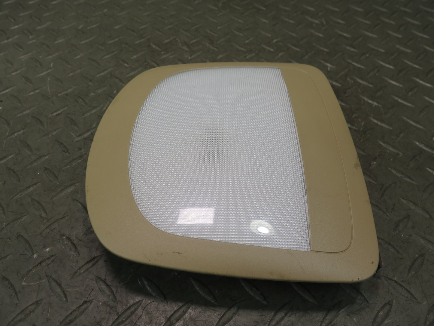 06-11 Mercedes W164 Ml-class Rear Overhead Interior Dome Light Lamp TAN OEM