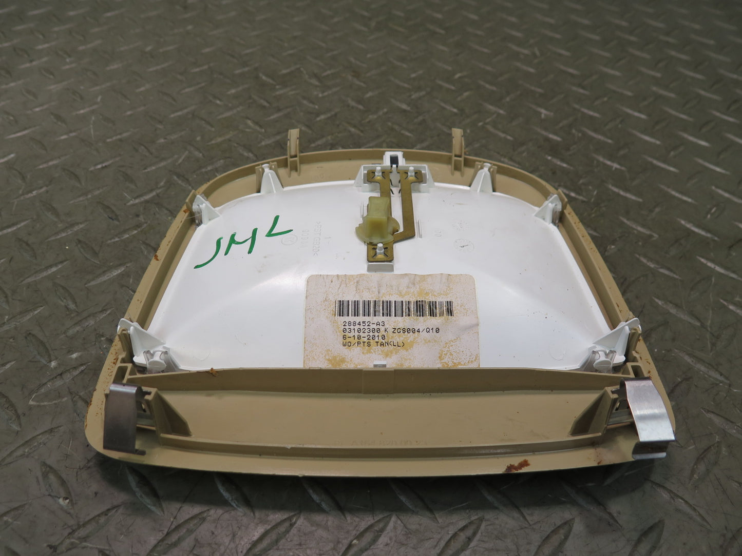 06-11 Mercedes W164 Ml-class Rear Overhead Interior Dome Light Lamp TAN OEM