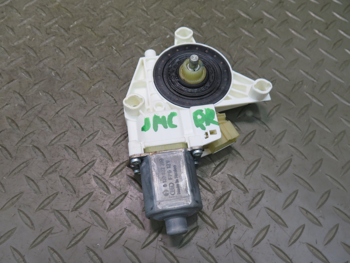 06-11 Mercedes X164 W164 GL Ml-class Rear Right Door Window Regulator Motor OEM