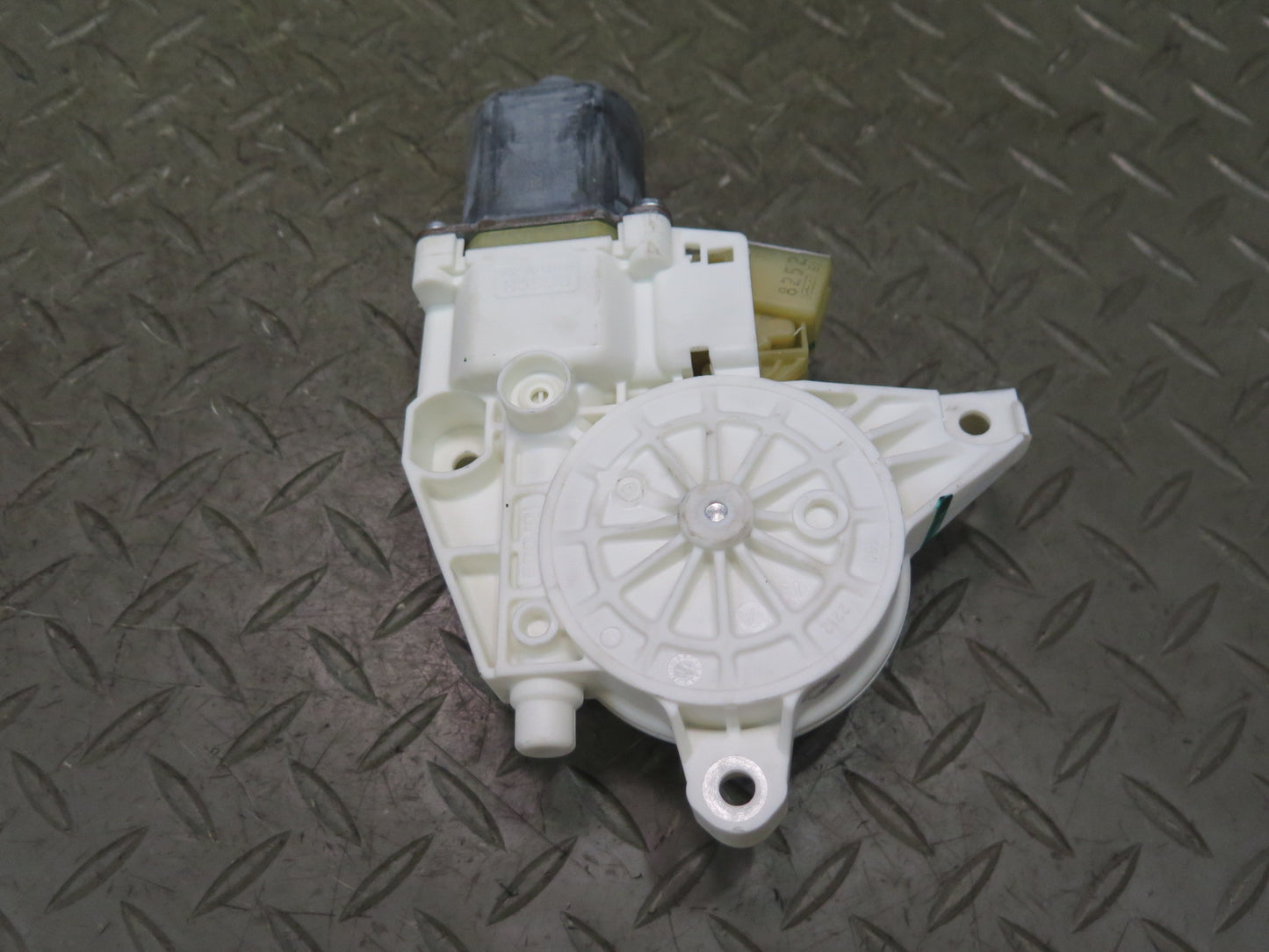 06-11 Mercedes X164 W164 GL Ml-class Rear Right Door Window Regulator Motor OEM