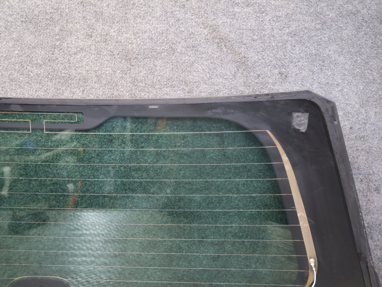 2008-2009 Lexus URJ201L LX570 Rear Back Door Tailgate Trunk Window Glass