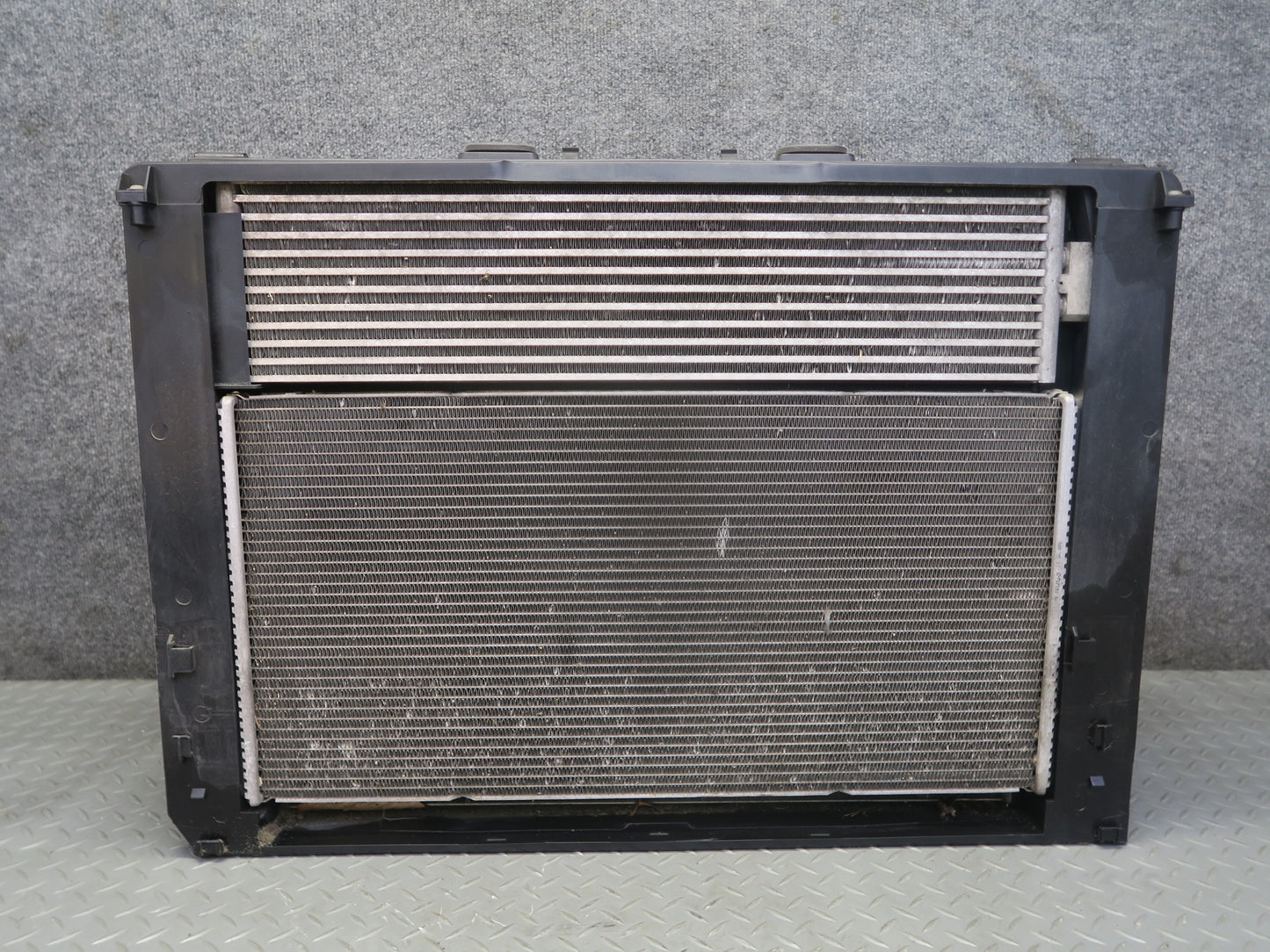 11-16 BMW F07 F12 F13 F10 550i N63 Engine Radiator A/C Condenser Oil Cooler OEM