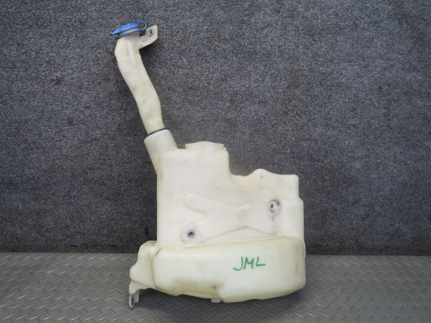 06-11 Mercedes W164 Ml-class Windshield Wiper Washer Reservoir Tank w Pump OEM
