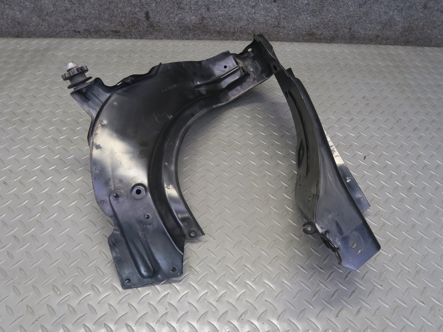 06-11 Mercedes W164 ML350 Front Right Headlight Radiator Support Bracket OEM