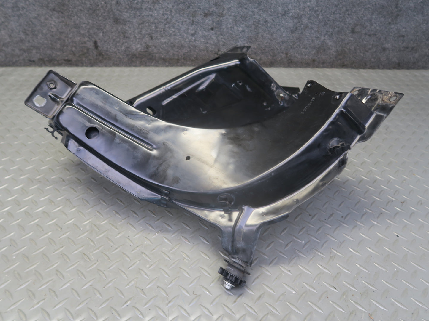 06-11 Mercedes W164 ML350 Front Left Headlight Radiator Support Bracket OEM