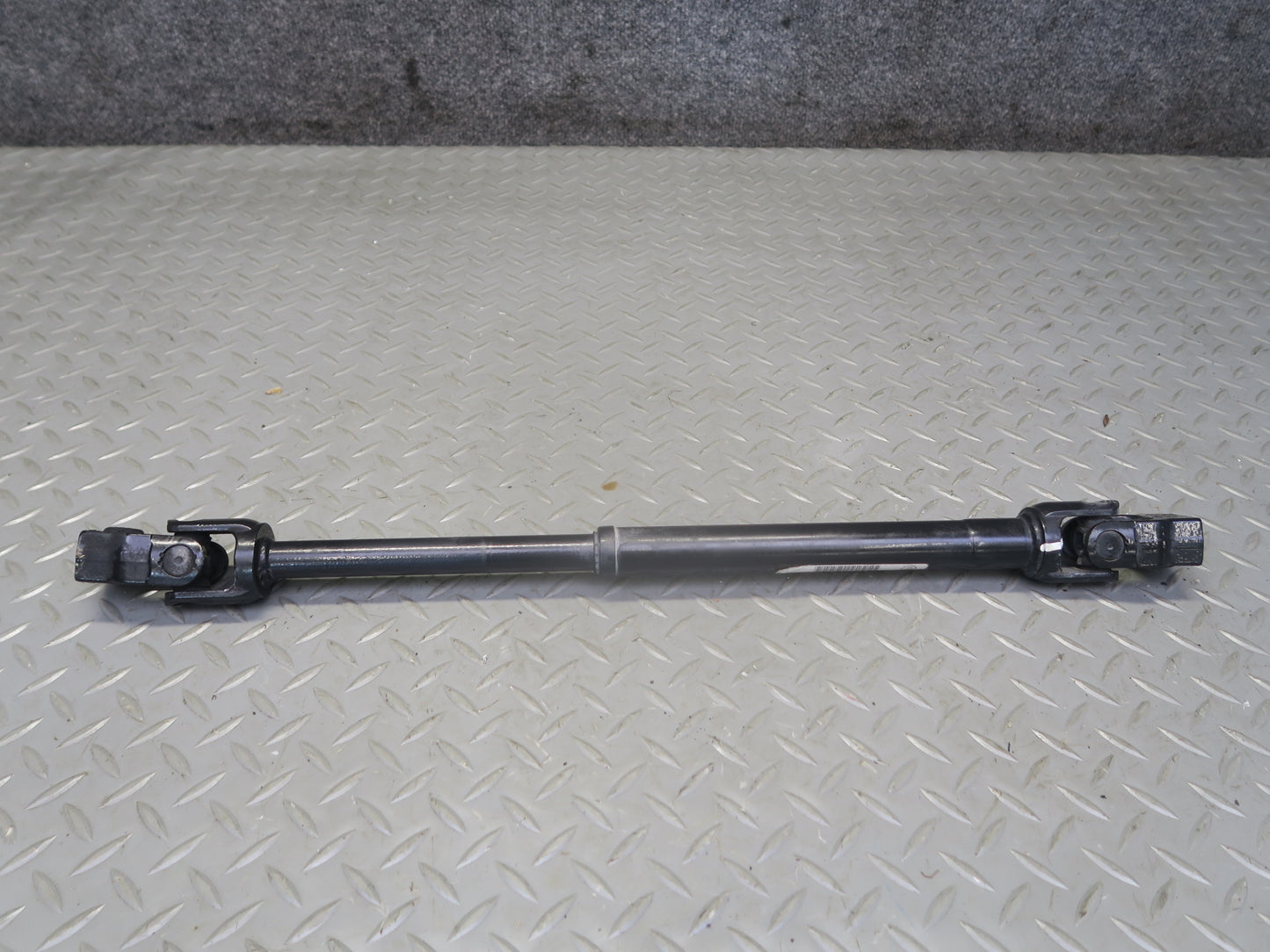 06-11 Mercedes W164 Ml-class Steering Column Lower Intermediate Shaft OEM