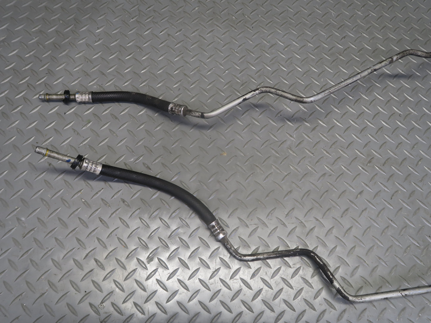 10-11 Mercedes W164 ML350 Diesel 722.902 AT Transmission Oil Cooler Hose Set OEM