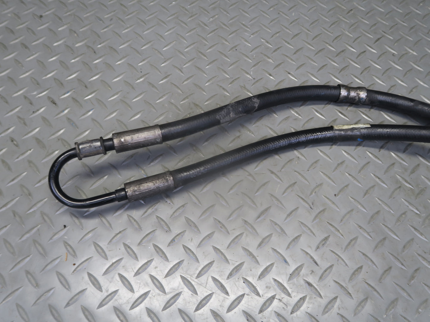 10-11 Mercedes W164 ML350 Bluetec Diesel Power Steering Pressure Hose Line OEM