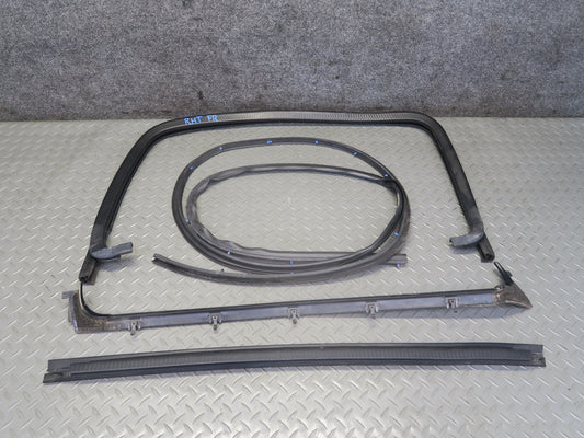 03-09 Hummer H2 Front Right Window Outer Inner Weatherstrip Rubber Seal Set of 4