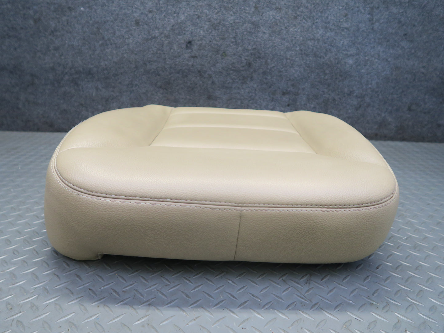 09-11 Mercedes W164 ML350 Front Right Heated Seat Lower Cushion Cashmere OEM