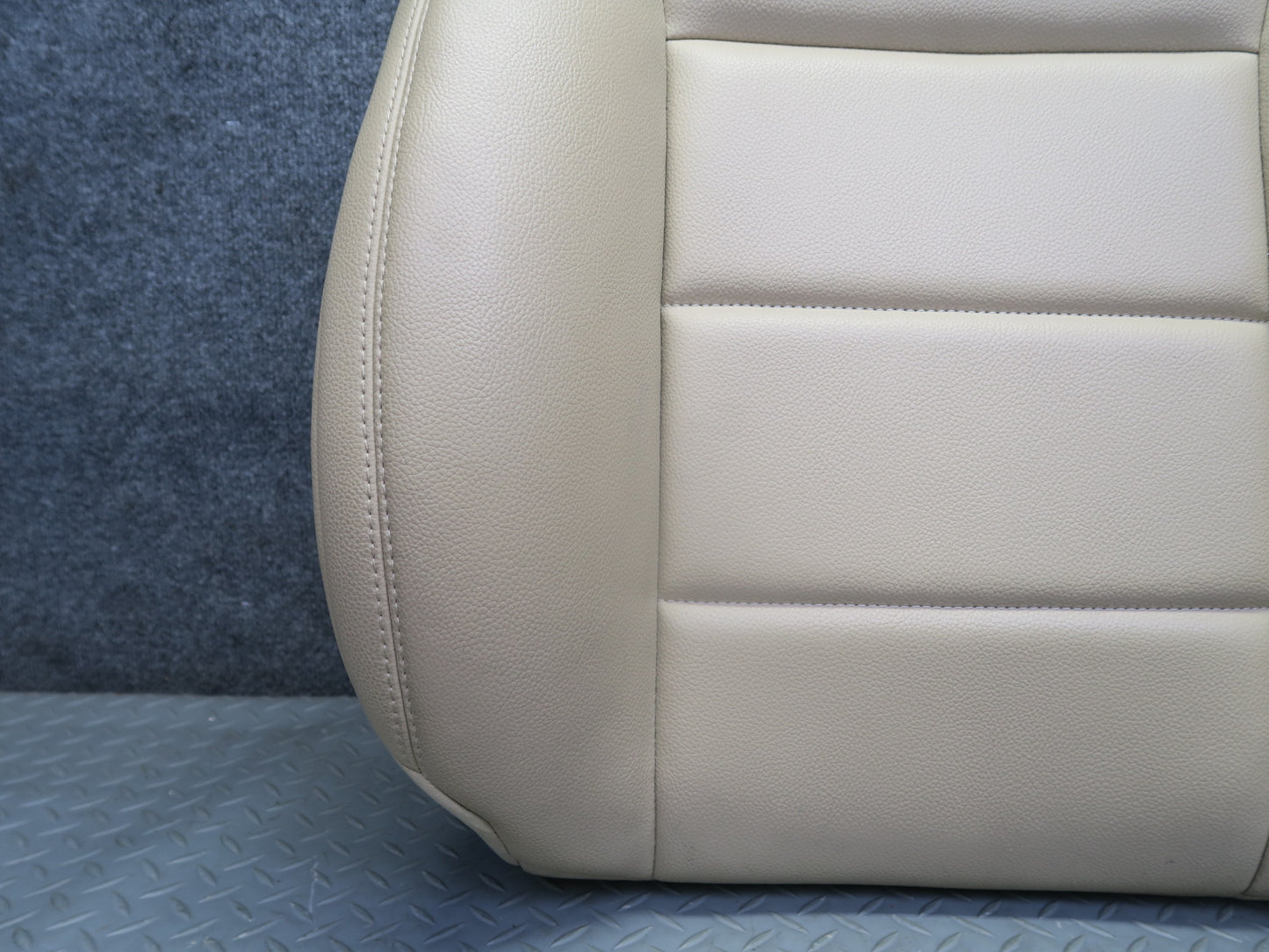 09-11 Mercedes W164 ML350 Front Right Heated Seat Upper Cushion Cashmere OEM